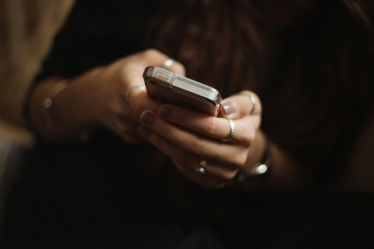 Shipment Tracking Emails: A How-to Guide